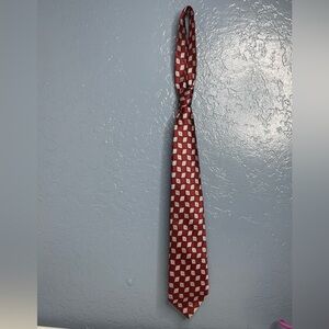 Valentina burgundy Red Geometric 100% Silk Tie. Made in Italy